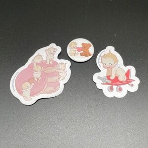 🎀 Vintage Brandy Melville Pin and 2 Stickers